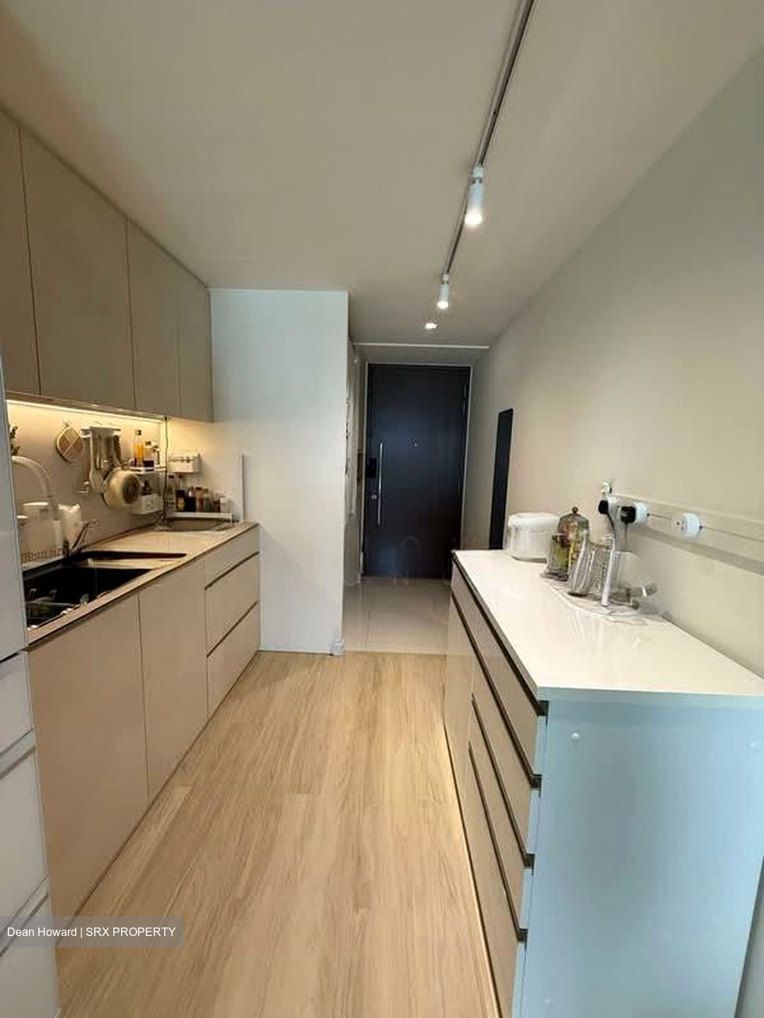 Vue 8 Residence (D18), Condominium #540900281